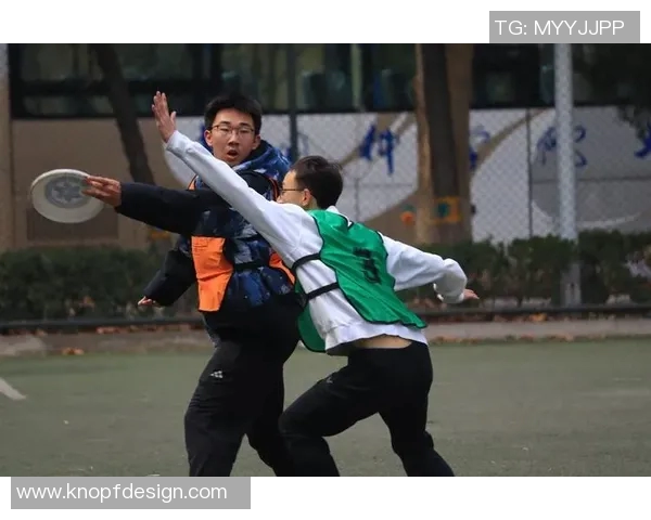 赛后分析：北京飞盘队与成都飞盘队的速度较量与战术探讨