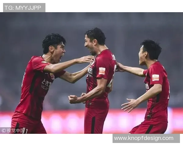 加维领衔新一代足球明星崛起，助力球队冲击冠军梦想