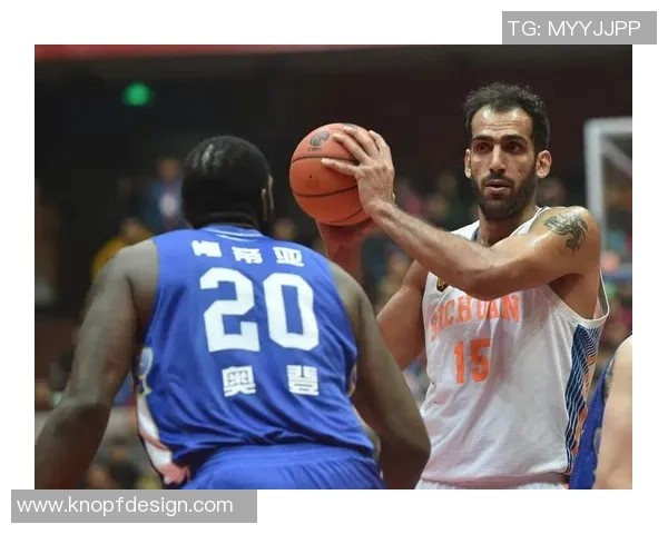 奥登与霍华德精彩对决视频回顾NBA巨星的巅峰时刻与职业生涯对比分析