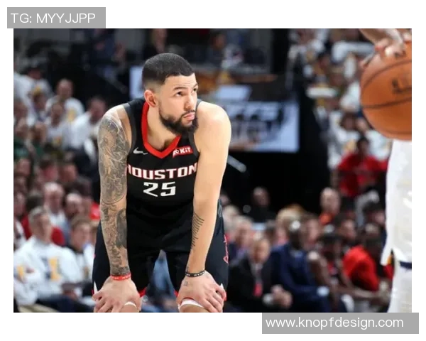 快船与火箭激战正酣里弗斯如何应对强敌挑战