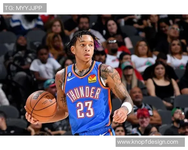 杰登艾维的篮球之路：从新星到NBA的璀璨未来